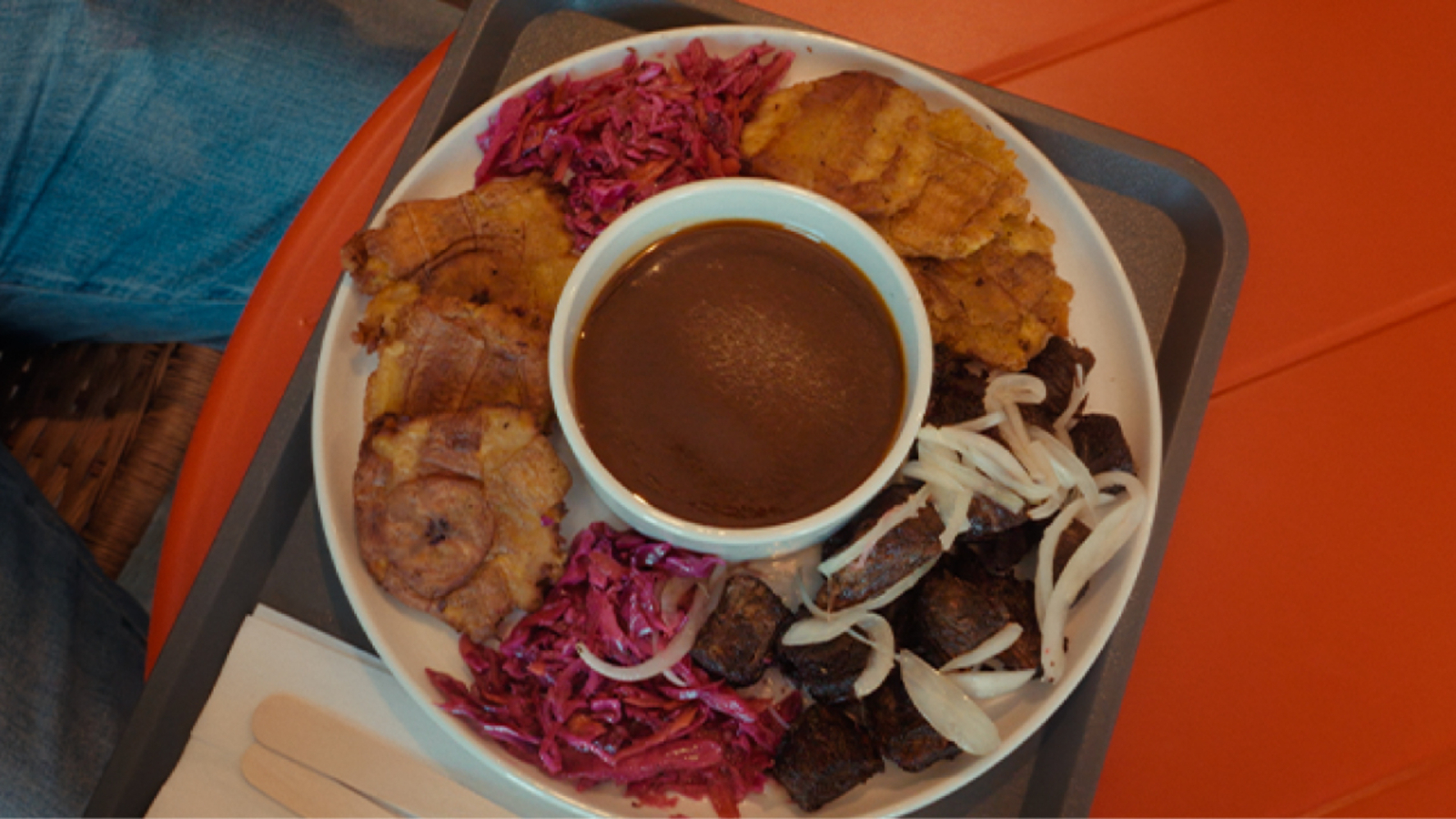 Mikelande lexil la memoire et le Griot